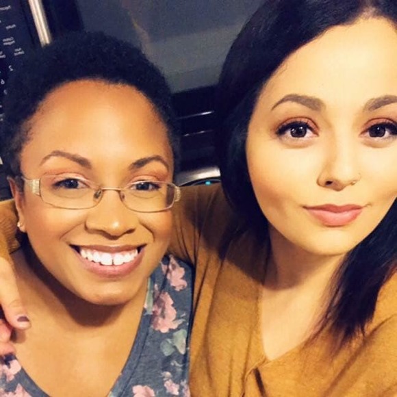 Meet your Posher, Simone - Picture 1 of 1